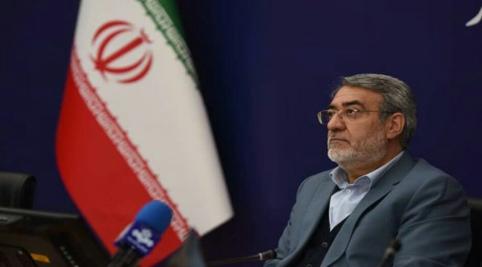 وزير الداخلية الايراني: المواطنون هم المحور لكسر سلسلة انتقال كورونا