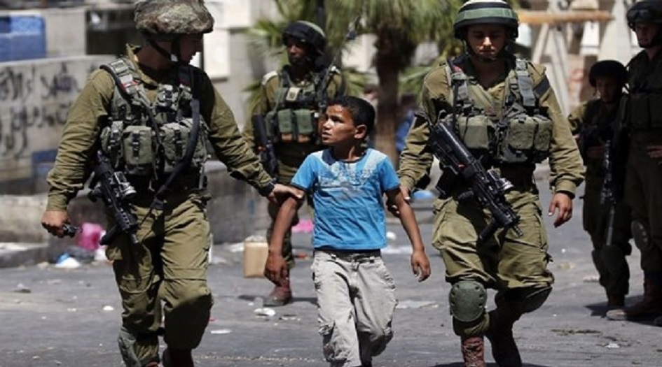  الاحتلال الإسرائيلي يواصل اعتقال قرابة 180 طفلا فلسطينياً في سجونه