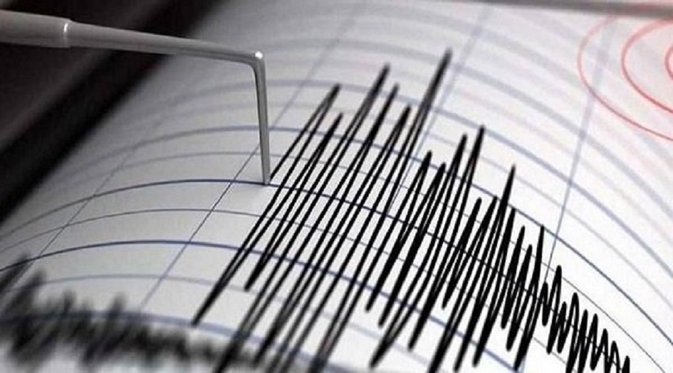 زلزال  يضرب شمال غرب ايران