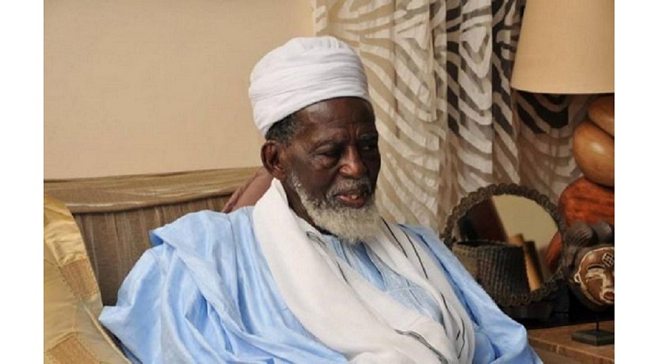زعيم المسلمين في غانا يطلب الصوم والدعاء لدفع بلاء فيروس كورونا