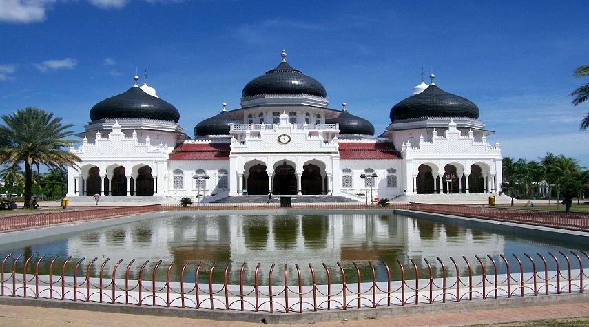مسجد بیت الرحمن ، نماد شهر آچه اندونزی +عکس