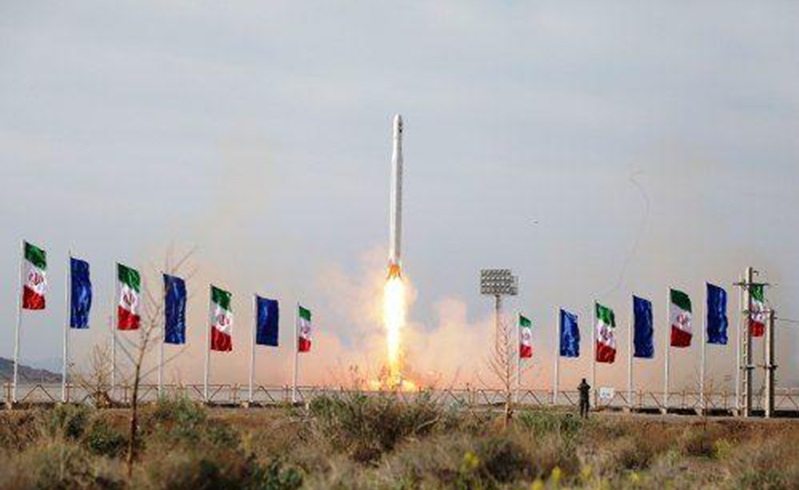 بازتاب گسترده پرتاب موفقیت‌آمیز ماهواره «نور» ایران در رسانه‌های جهان