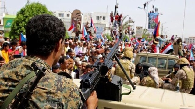 واکنش ائتلاف متجاوز و مقام‌های ریاض به اعلام خودمختاری در جنوب یمن