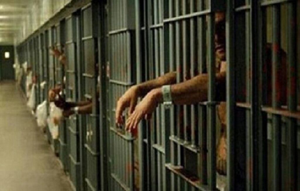 ریاض: در قبال زندانیان سیاسی سیاست اهمال کاری پزشکی در پیش بگیرید