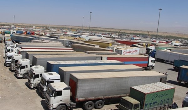 العراق يعلن استئناف التبادل التجاري مع ايران في منفذ زرباطية
