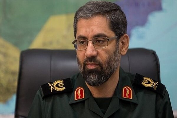 قائد بالحرس الثوري: إيران ستدخل مجال الدفاع الجوي بعيد المدى