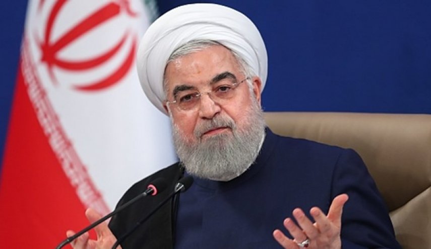 روحاني: فارضو الحظر لايمكن أن يوقفوا حركة الشعب الإيراني