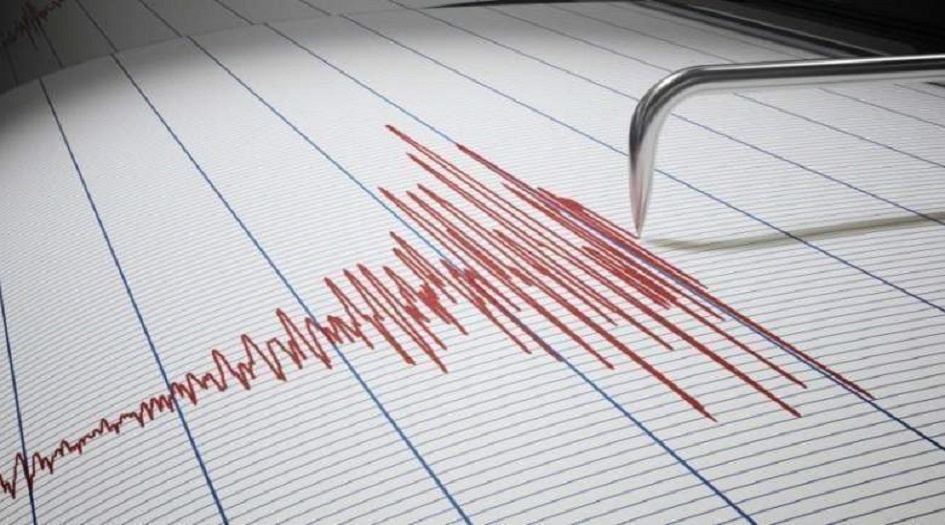 زلزال بقوة 4.4 ريختر يضرب محافظة فارس جنوب ايران
