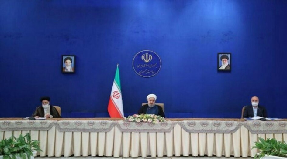 روحاني: بإمكان السلطات الثلاث اتخاذ قرارات مؤثرة من أجل ازدهار الاقتصاد العام الجاري