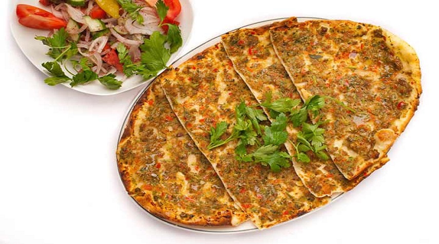 لاه ماجون پیتزا به سبک کشور ترکیه +طرز تهیه