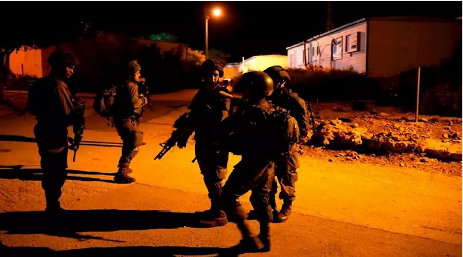 المقاومة الفلسطينية تهاجم قوات الإحتلال في الضفة الغربية