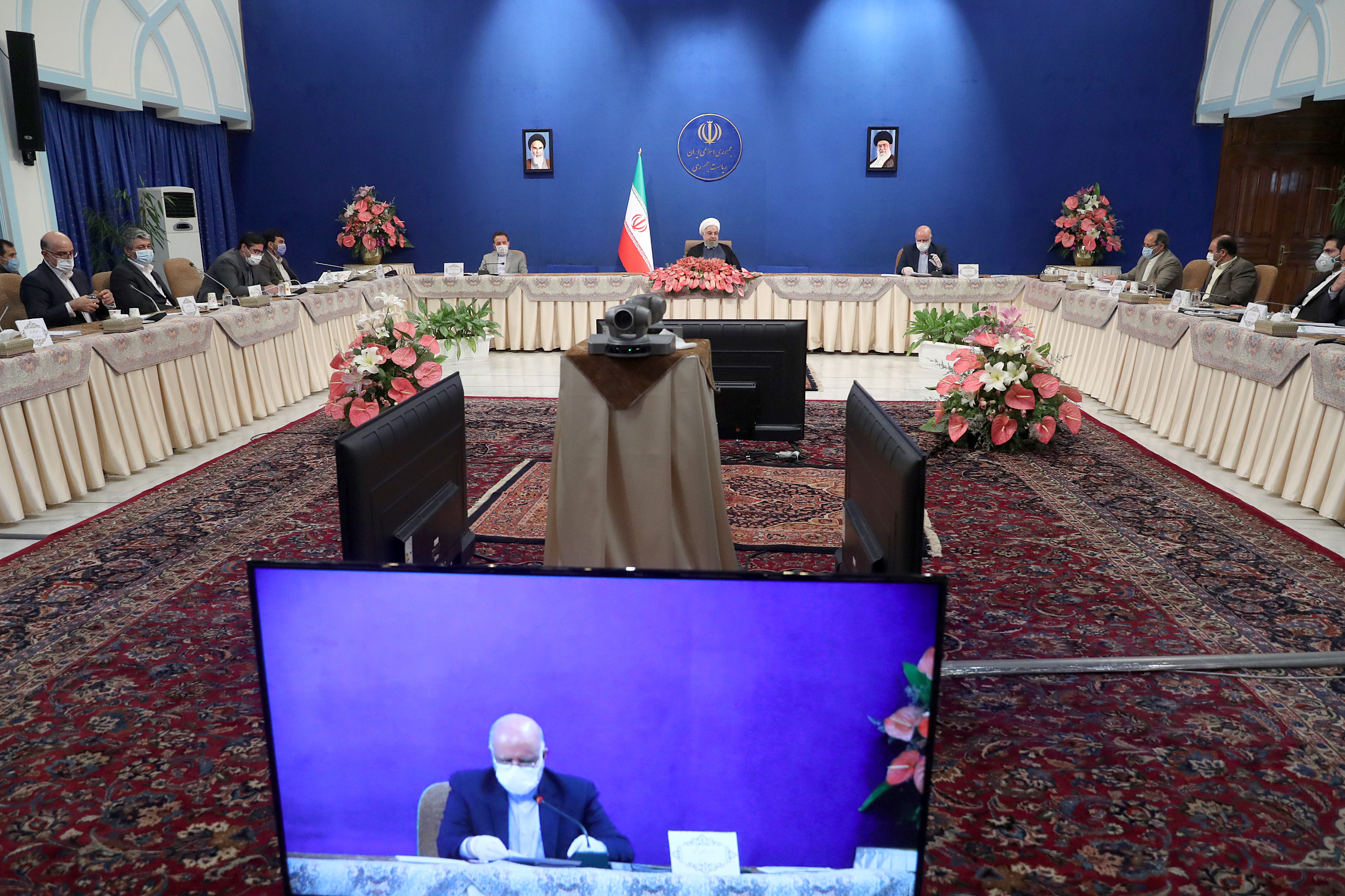 روحانی : برداشتن تحریم‌های غیرقانونی پیش شرط مذاکره نیست بلکه واقعیت است