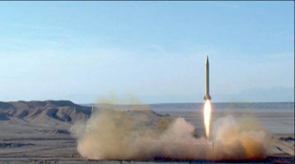 مناورات الرسول الاعظم (ص)...الحرس الثوري يطلق صواريخ باليستية من أعماق الارض