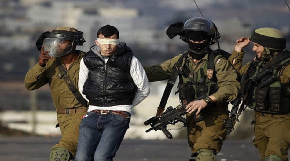 الاحتلال  يعتقل 11 فلسطينياً في الضفة ويهدم 5 منازل بالقدس والخليل