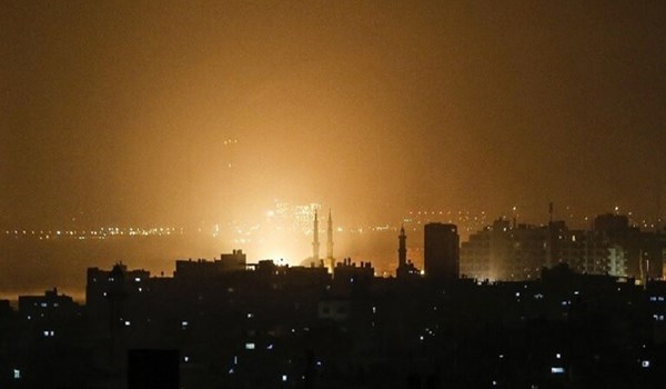 جيش الاحتلال الصهيوني يقصف مواقع في غزة