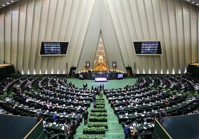 تاکید نمایندگان مجلس برضرورت آمادگی دفاعی و صیانت از قدرت موشکی و تسلیحاتی ایران