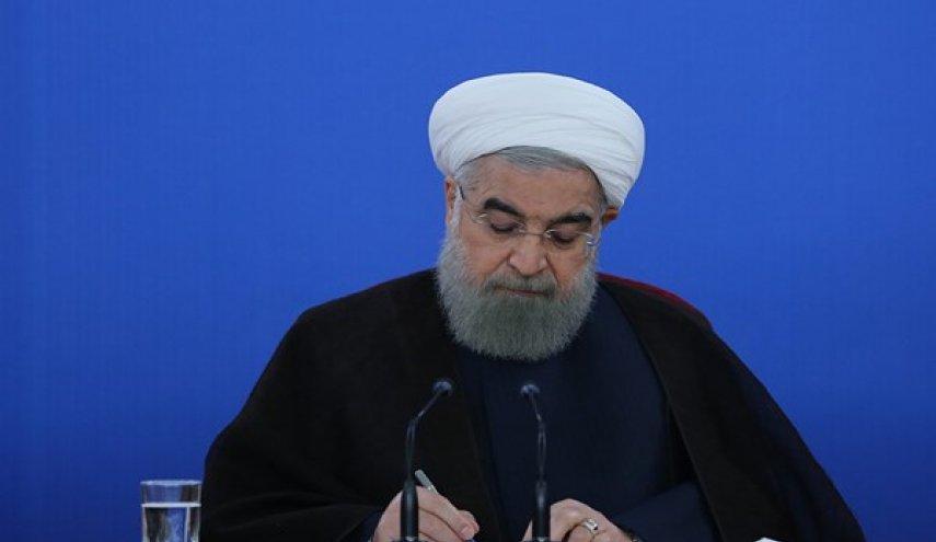 الرئيس روحاني يعزي برحيل آية الله تسخيري