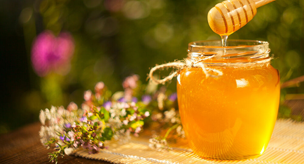 علماء: العسل يتفوق على المضادات الحيوية في علاج هذه الأمراض