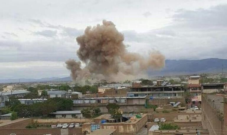 حمله با کامیون بمبگذاری شده به پایگاه ارتش افغانستان