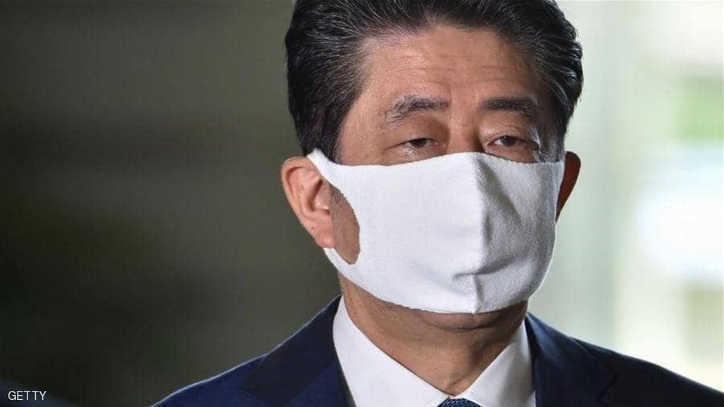 رئيس الوزراء الياباني يستقيل من منصبه