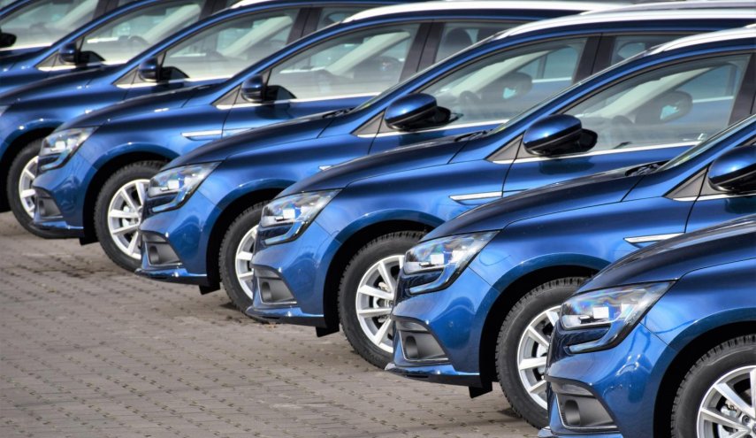 مبيعات السيارات الجديدة فى أوروبا تنخفض 17.6%