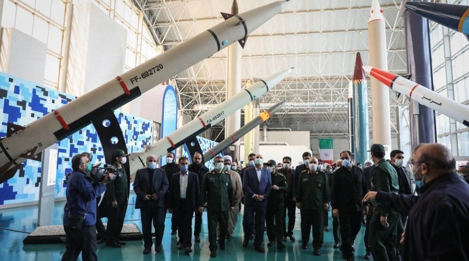 رونمایی از نخستین راکت‌ هدایت‌شونده هوا به سطح ساخت ایران