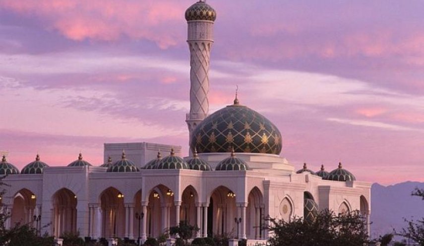 سلطنة عمان تحدد موعد افتتاح المساجد