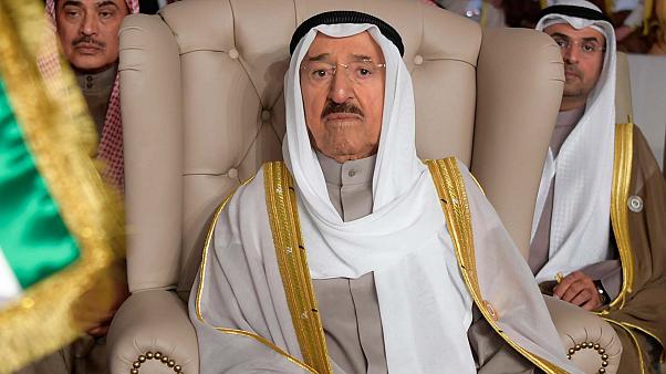 الكويت تعلن وفاة أمير البلاد