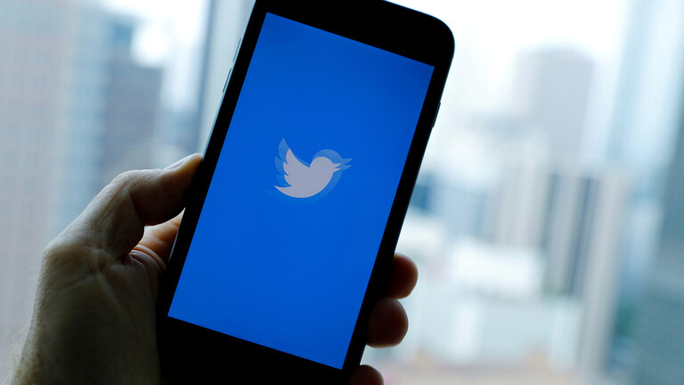 "تويتر" يحذف 130 حسابا بسبب مناظرة ترامب وبايدن