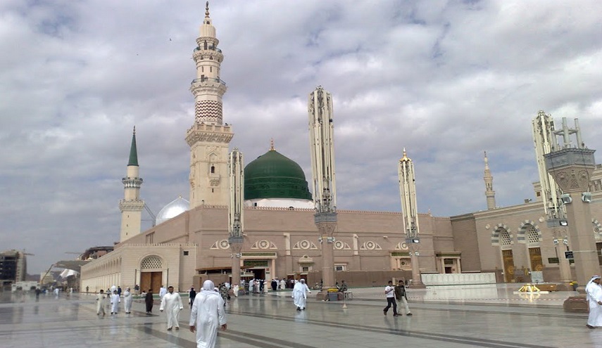 إيران.. تنظيم مهرجان "نسيم الرحمة" رداً علي الإساءة للنبي(ص)