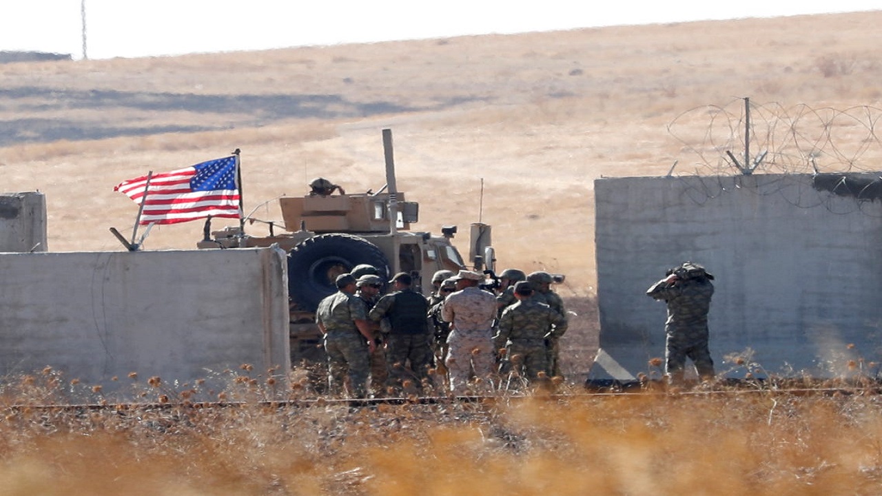 اشغالگران آمریکایی پایگاه جدیدی در شرق سوریه می‌سازند