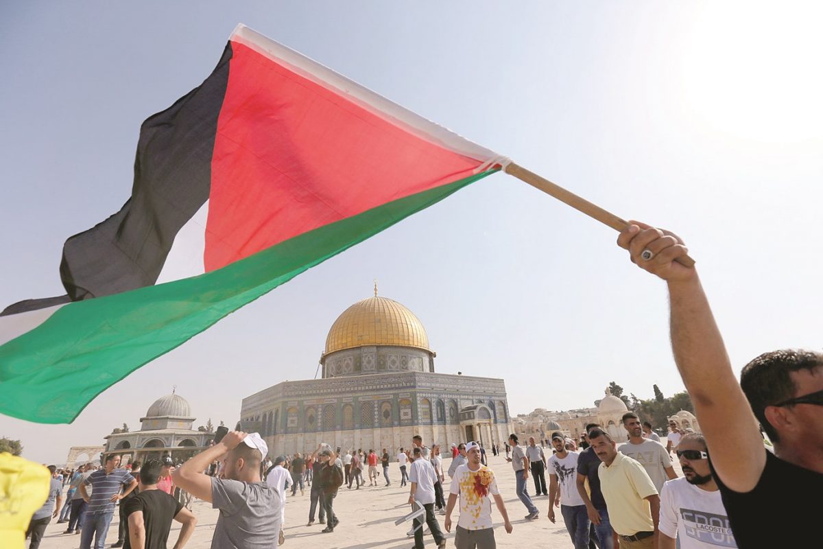 فلسطینی ها ، هیأت اماراتی را از مسجدالاقصی بیرون کردند
