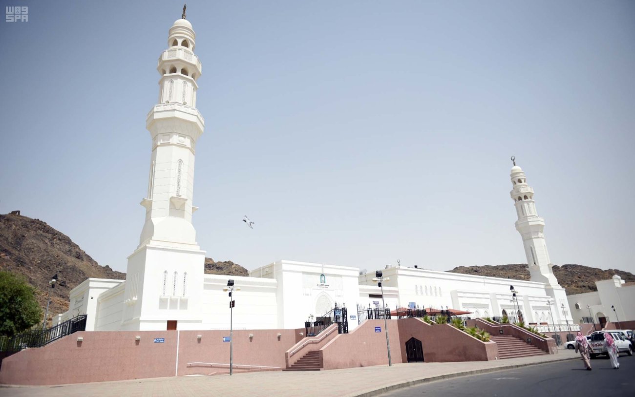 مسجدی که یادگار جنگ خندق  است
