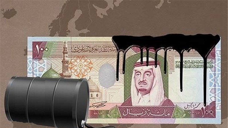 عایدات نفتی سعودی ها روبه کاهش است 