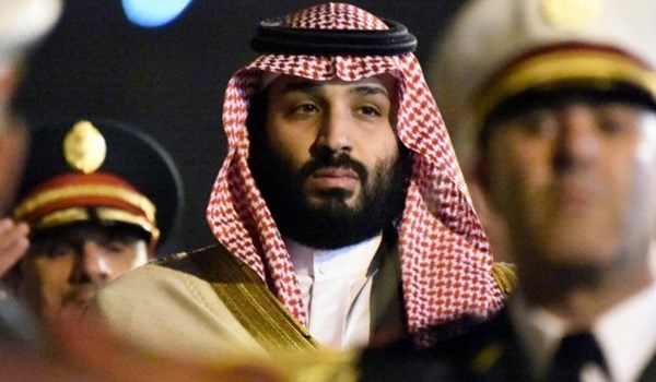 معارضة سعودية: ابن سلمان يخشى أن يقتل داخل القصر