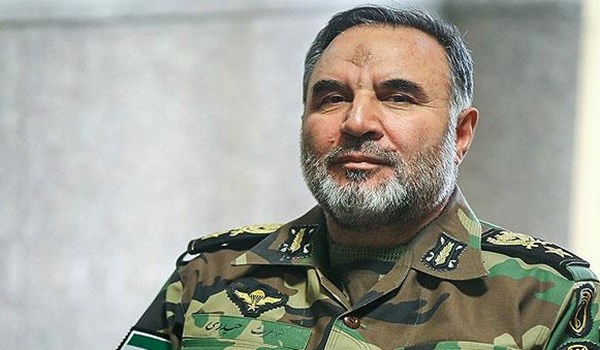 قائد سلاح البر الايراني: لا خطر يهدد حدود بلادنا