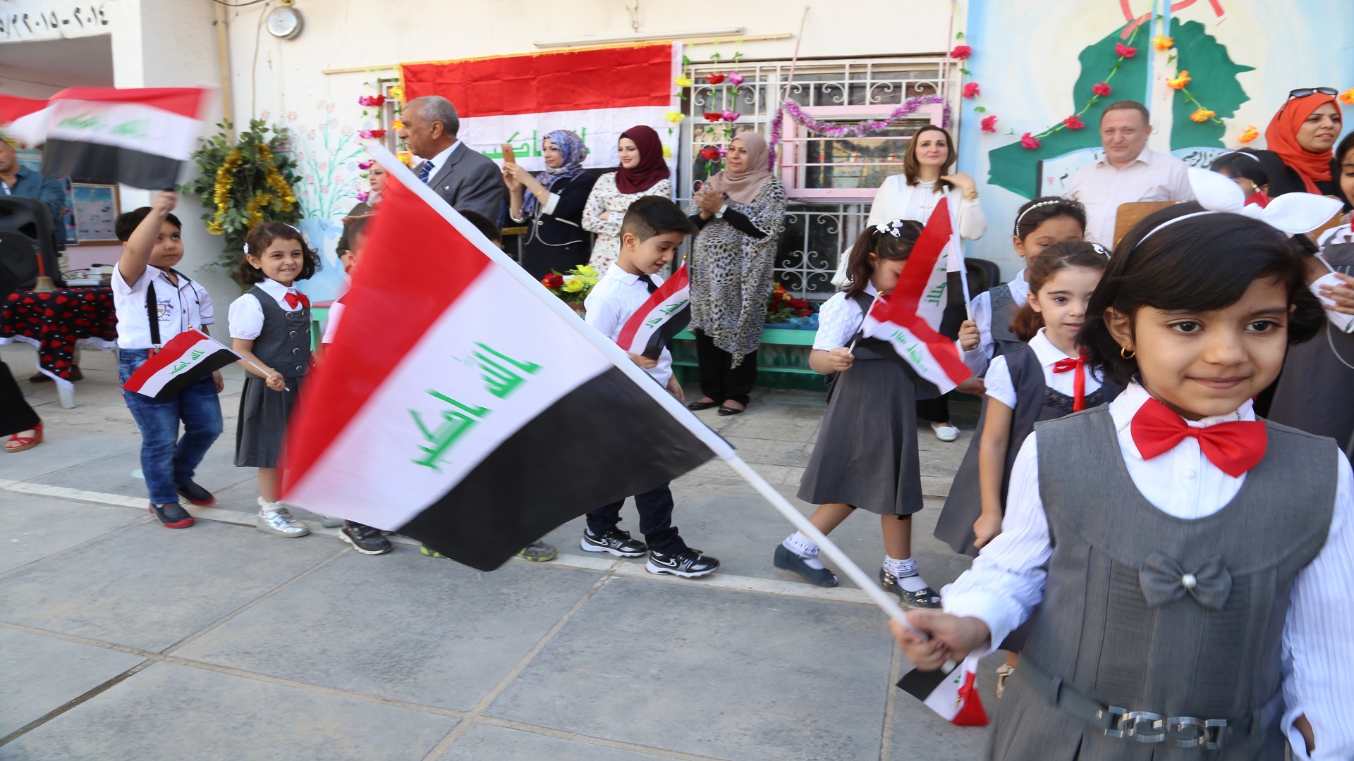 الصحة والتربية  تضعان خطة لبدء العام الدراسي في العراق