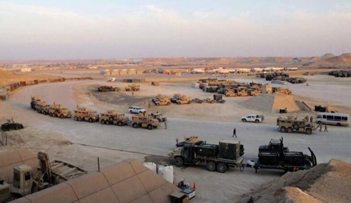 انتقال 100 خودرو نظامی و آمبولانس به "عین الاسد"