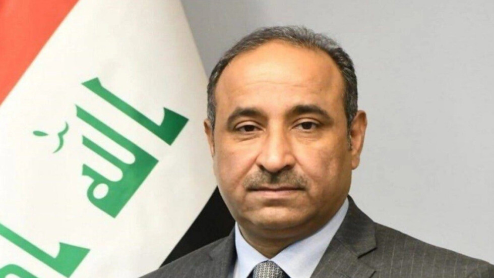 وزير الثقافة يوضح بشأن تحديد العطل الرسمية في العراق
