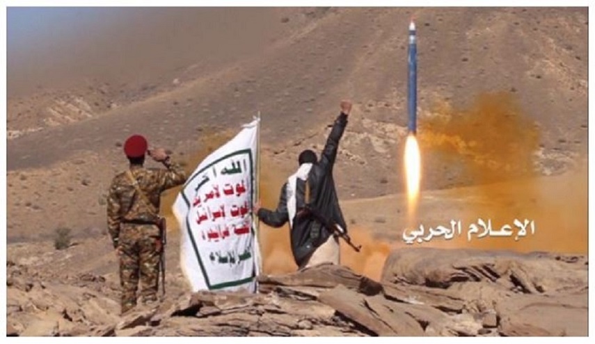 صواريخ يمنية تدك مقراً لتحالف العدوان في مأرب ومقتل سعوديين