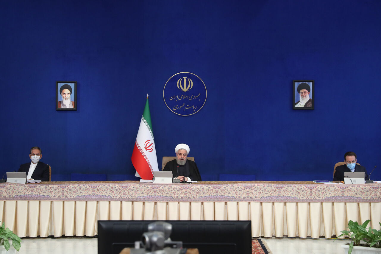 روحانی: دولت مصوبه مجلس را برای روند فعالیت‌های دیپلماتیک مضر می‌داند