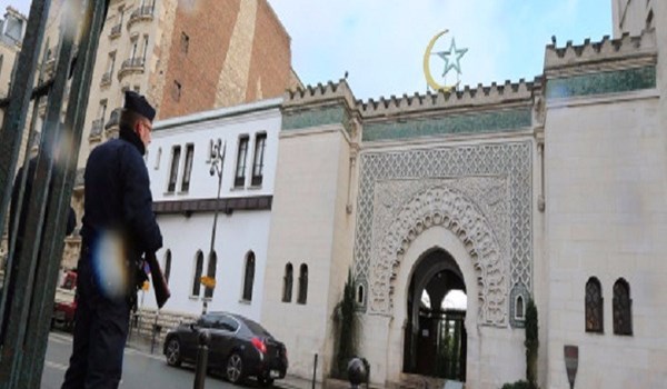 باريس بصدد "تحرّك ضخم" يستهدف 76 مسجداً بذريعة مكافحة التطرف