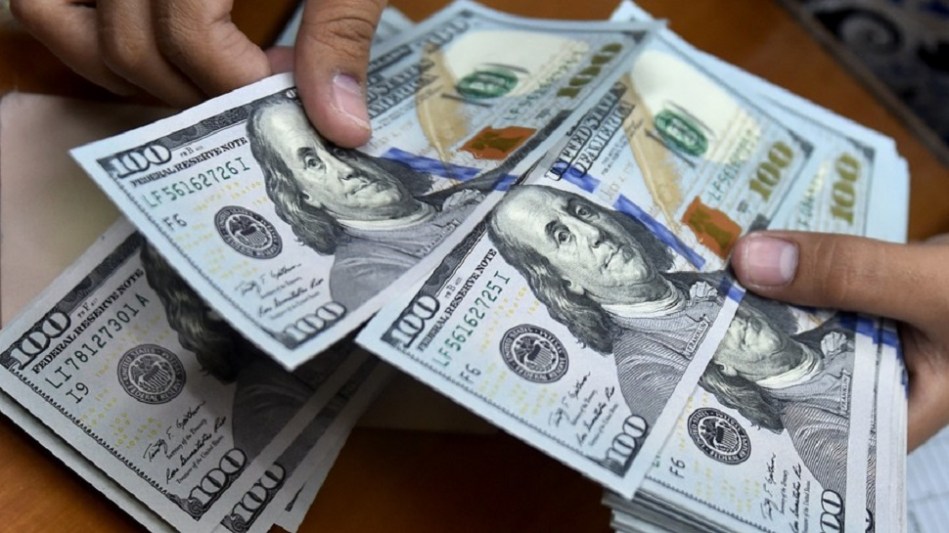 الدولار يسجل ارتفاعا مقابل الدينار العراقي لهذا اليوم