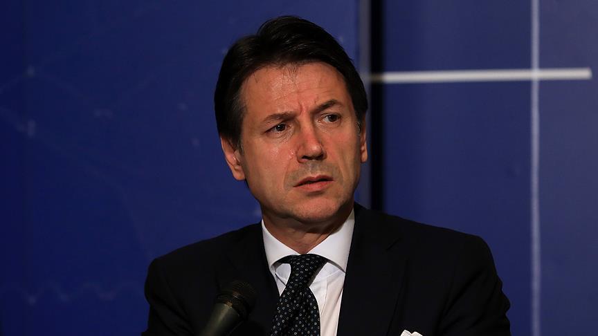 رئيس الوزراء الإيطالي يقدم استقالته