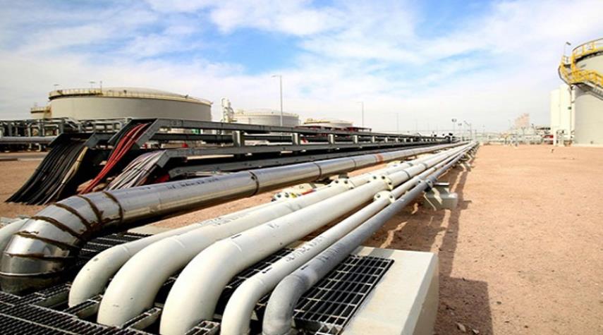 إيران تنجز تمديد خط أنابيب لمحطة تصدير النفط في بحر عمان