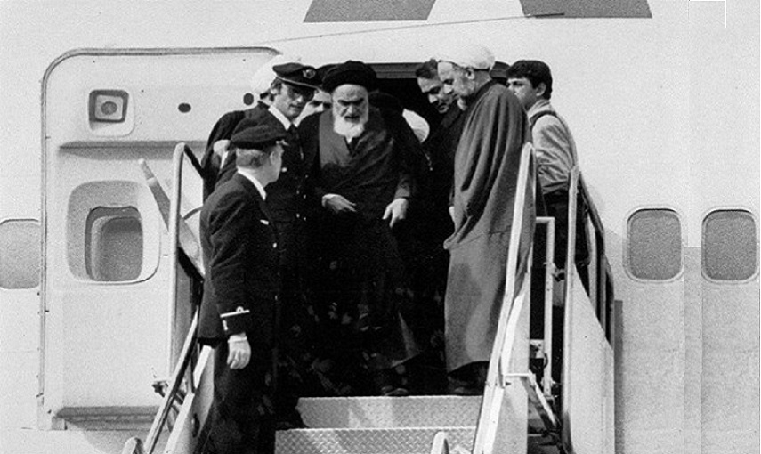 ذكرى عودة الإمام الخميني (قدي سره) إلى إيران؛ بداية عشرة الفجر المباركة + صور