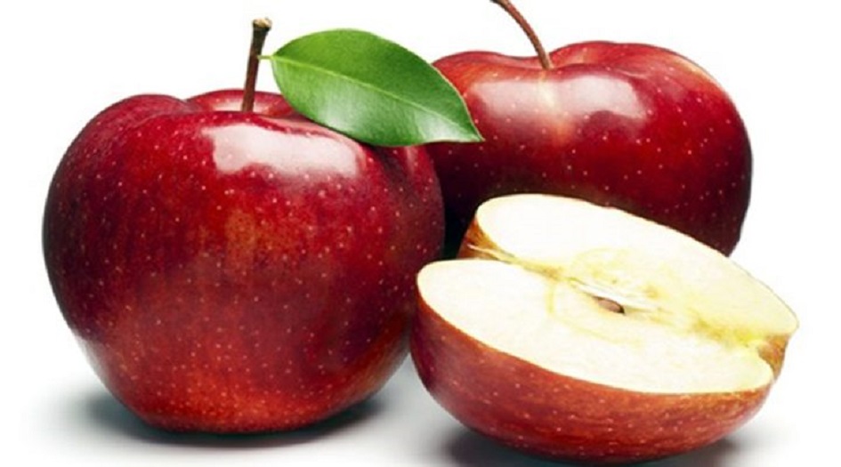 دراسة تكشف تأثيرات غير متوقعة للتفاح على الدماغ