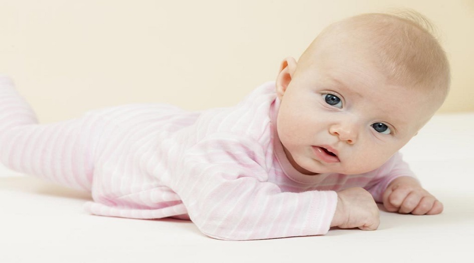 خبراء يكشفون فضل حليب الأم في مقاومة الرضع لعدوى كورونا