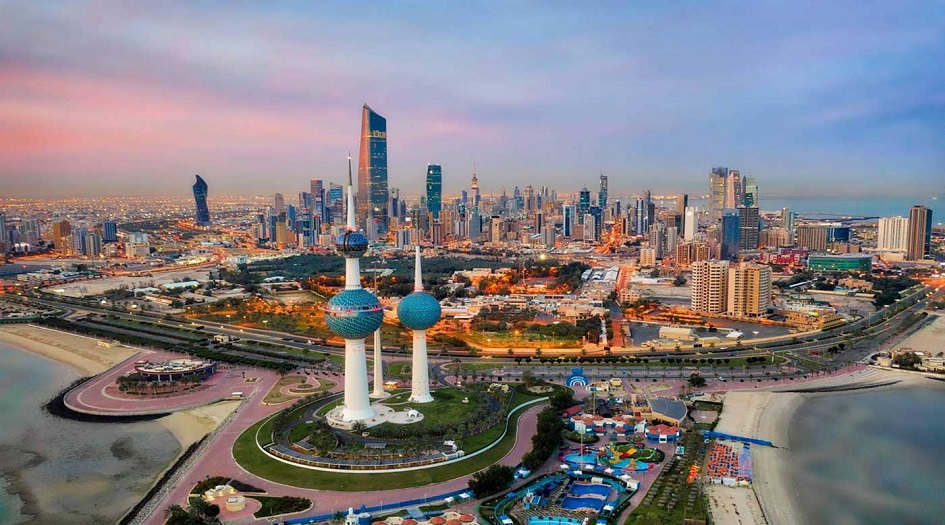 الحكومة الكويتية تناقش توصيات بالحظر الجزئي