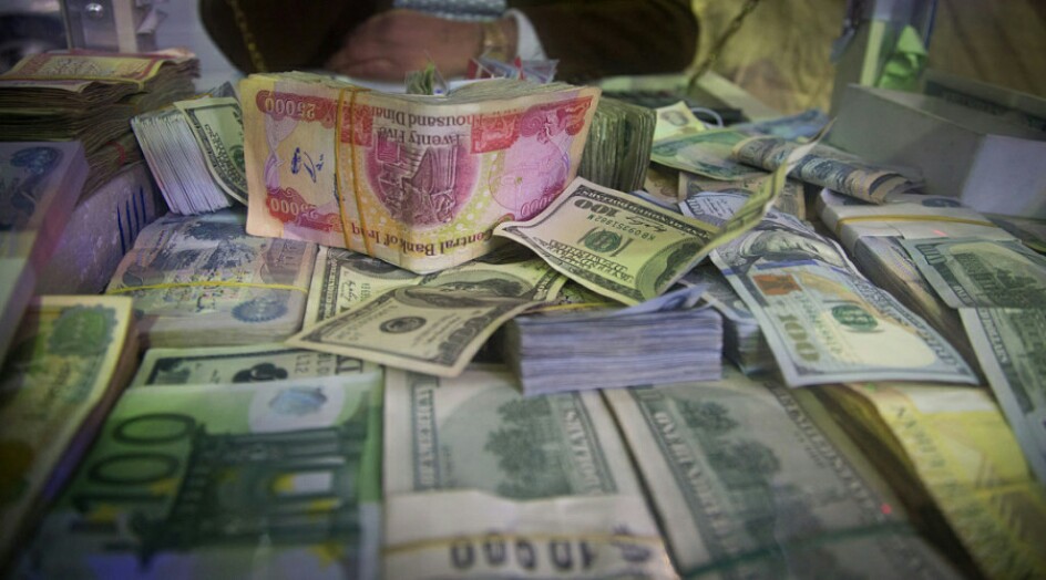 اللجنة المالية العراقية توضح بشأن اعادة سعر الصرف على وضعه السابق